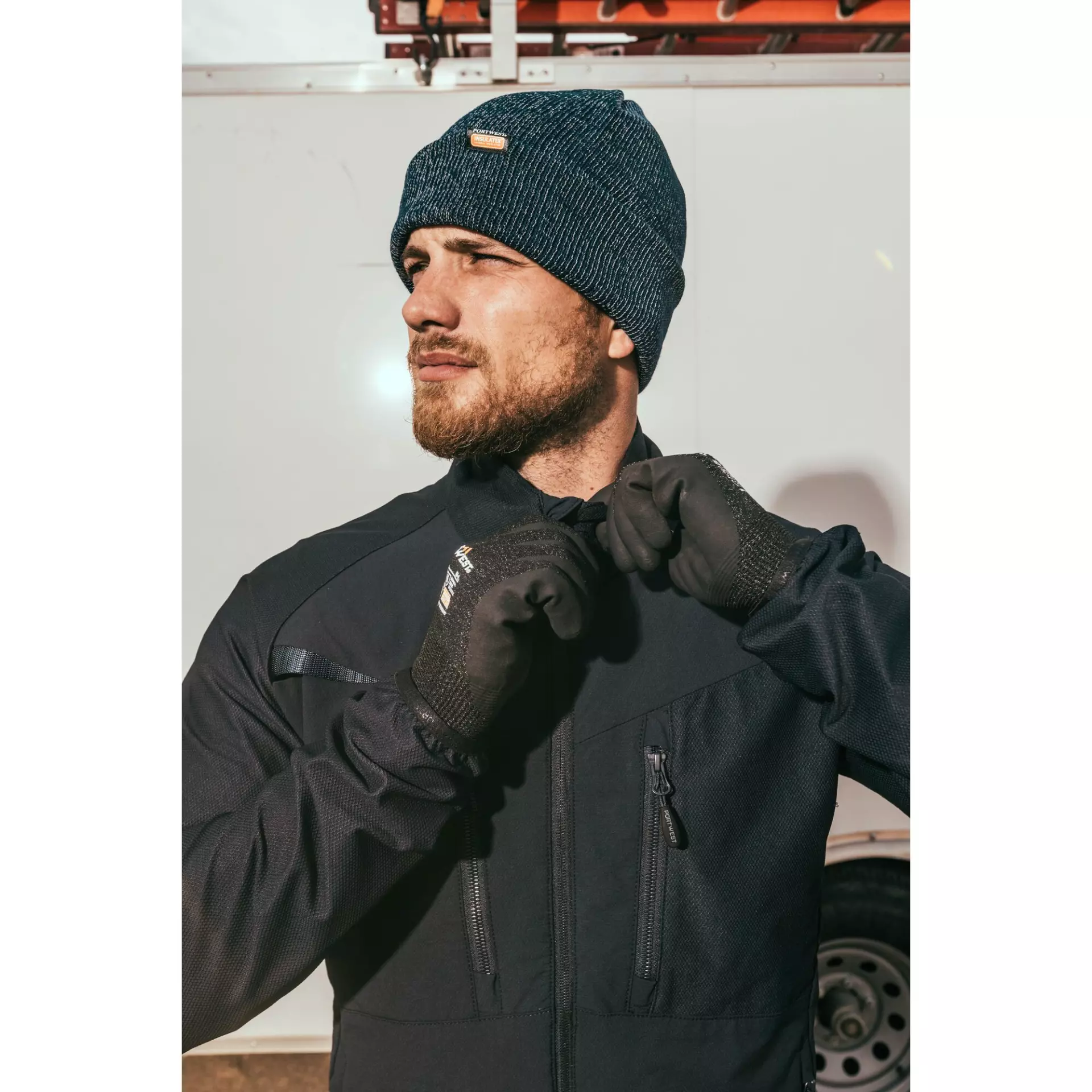 Portwest B026, Insulated Knit Reflective Yarn Beanie, image 8