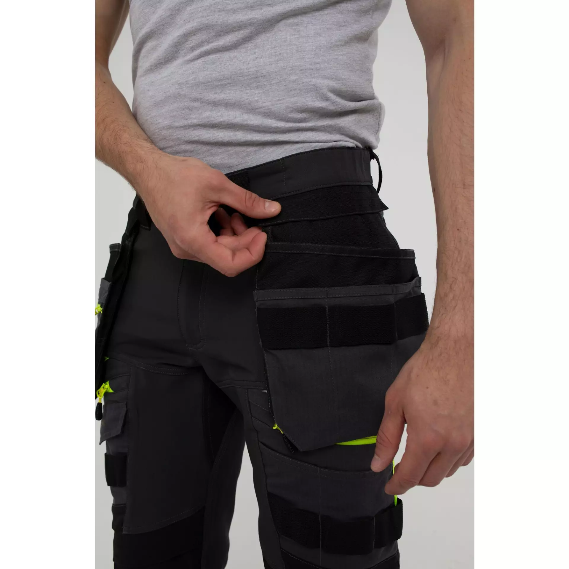 Portwest DX440BKR, DX4 Detachable Holster Pocket Trousers, Black, image 6