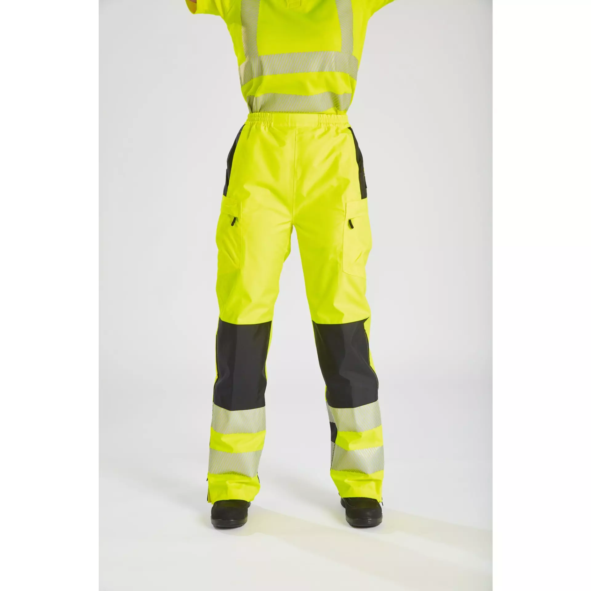 Portwest PW386YBR, PW3 Hi-Vis Women's Rain Trousers, Yellow/Black, image 4