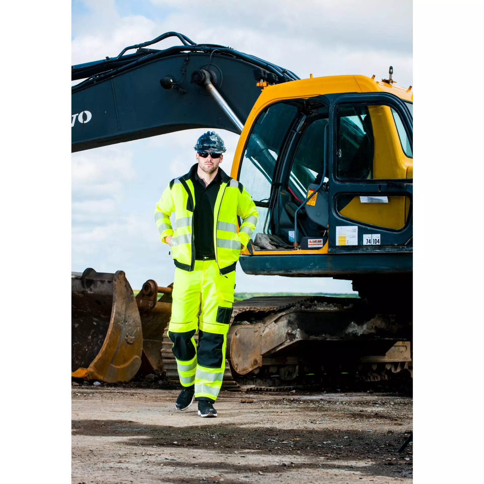 Portwest T501YBR, PW3 Hi-Vis Holster Pocket Work Trousers, Yellow/Black, image 4