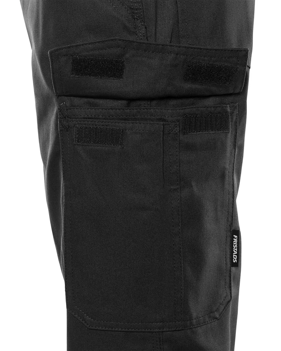 Pocket System · Phone Pocket feature highlight