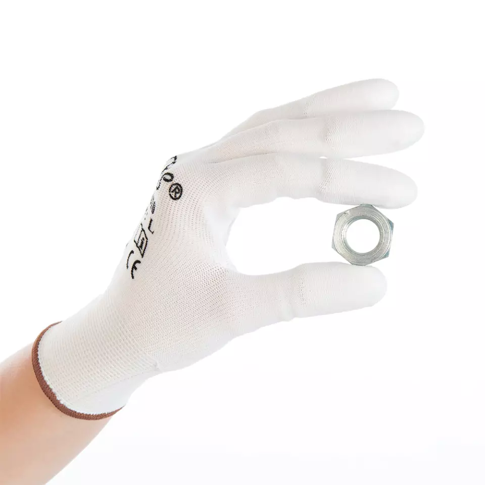 Cuff Style · Knit feature highlight