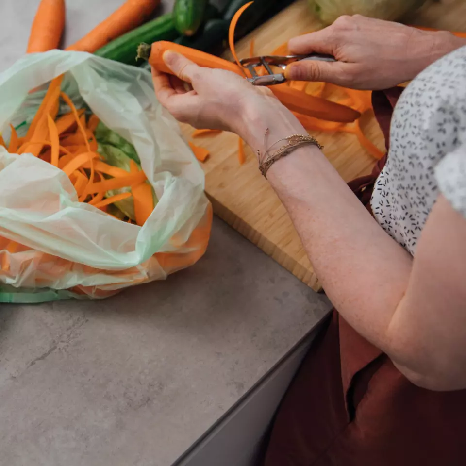 Franz Mensch 32292, Biodegradable Garbage Bags, 10 l, With Handle, Roll, image 5, gallery thumbnail