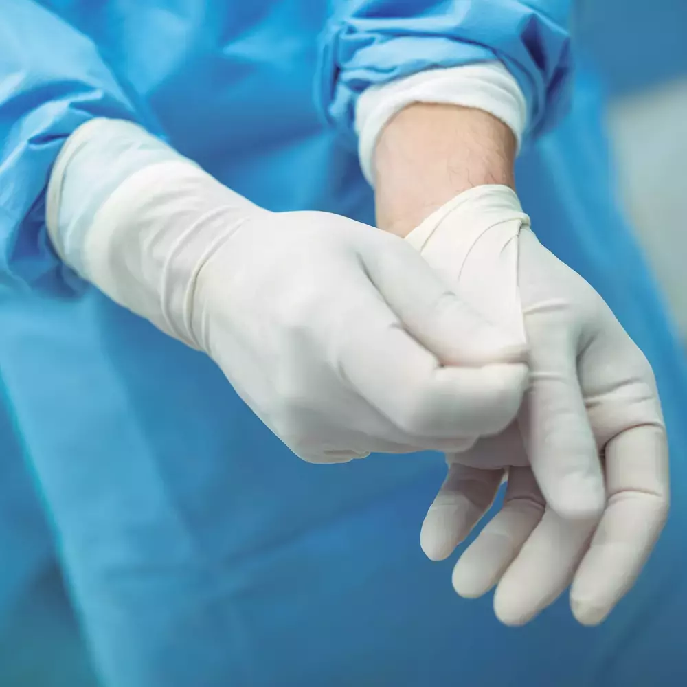 HygoStar 2670M, Med Grip Latex Gloves, Powder-Free, image 3