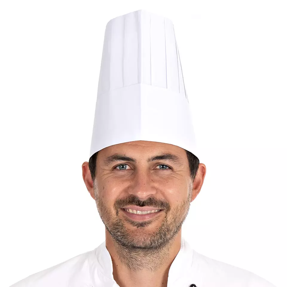 HygoStar 0193, Le Chef Paper Chef's Hats, 20 cm, White, image 1, gallery thumbnail