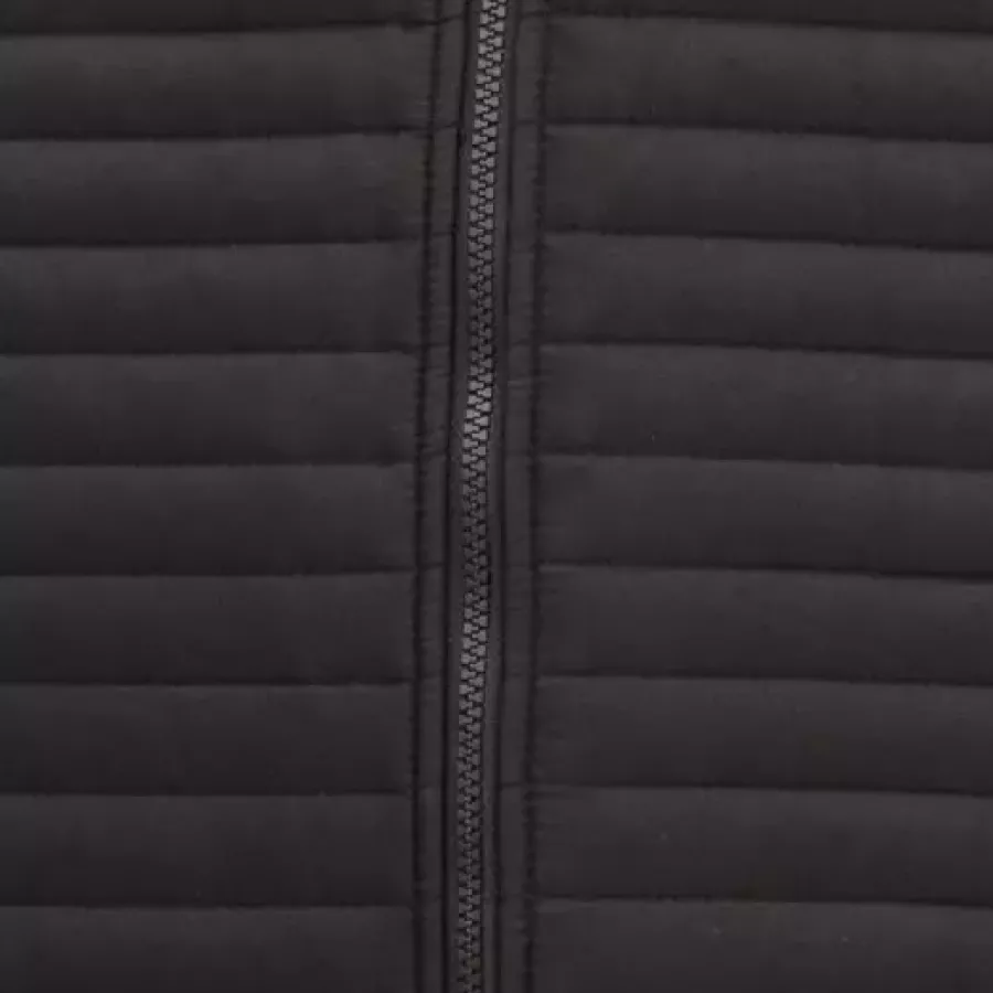 **Quilted Construction** adds light, breathable warmth without restricting your motion.