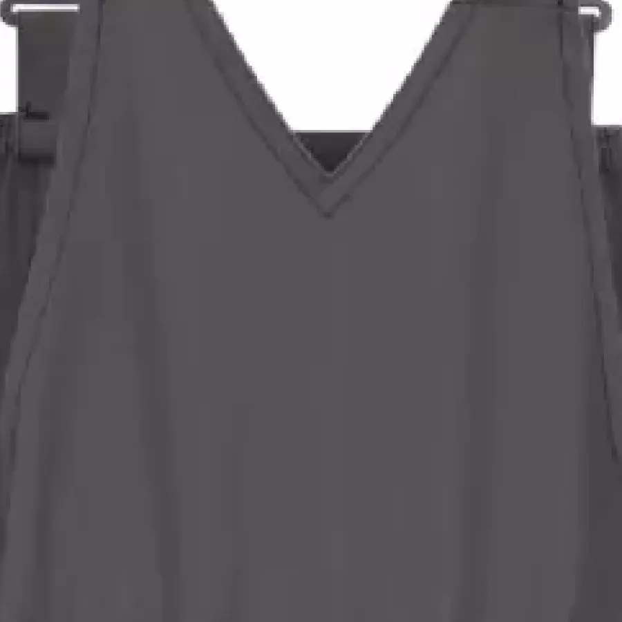 **Breathable Material** helps excess heat escape to keep you feeling fresh as you move.