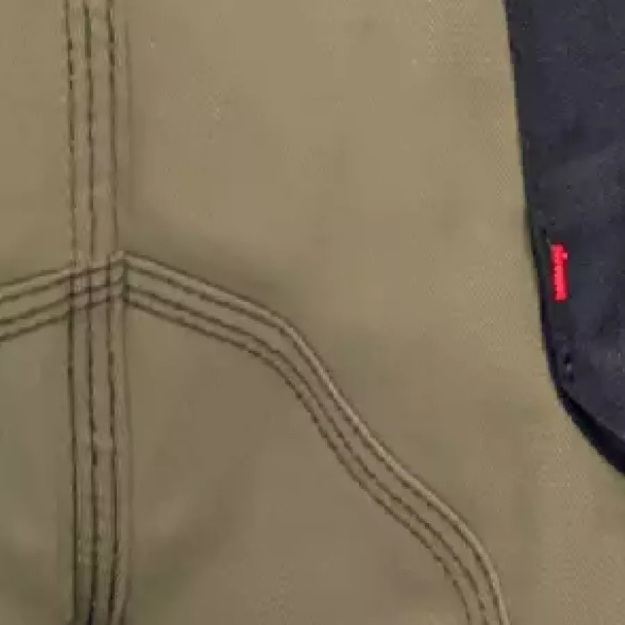 **Triple-Stitched Seams** add long-lasting durability that stands up to demanding tasks.