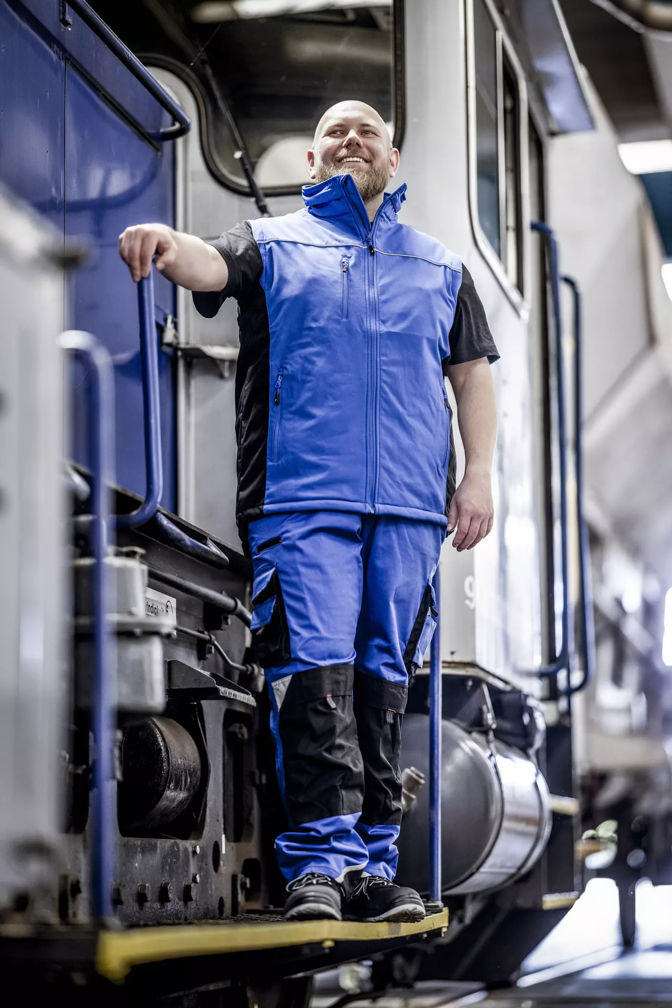 Nitras 7166, MOTION TEX LIGHT Softshell Waistcoat, Royal Blue, image 3