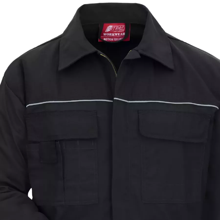 **Front Zipper with Wind Stopper** keeps chilly drafts out so you stay warm and focused on your work.