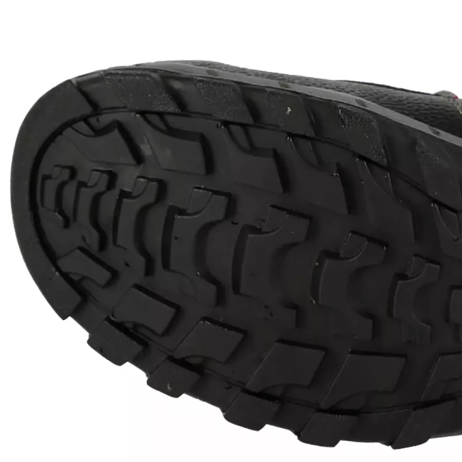 **Anti-Slip Outsole** delivers reliable traction that keeps your stride sure and controlled.