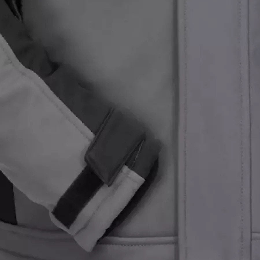 **Hook and Loop Fastener Cuffs** let you fine-tune the fit to help seal in heat and block out drafts.