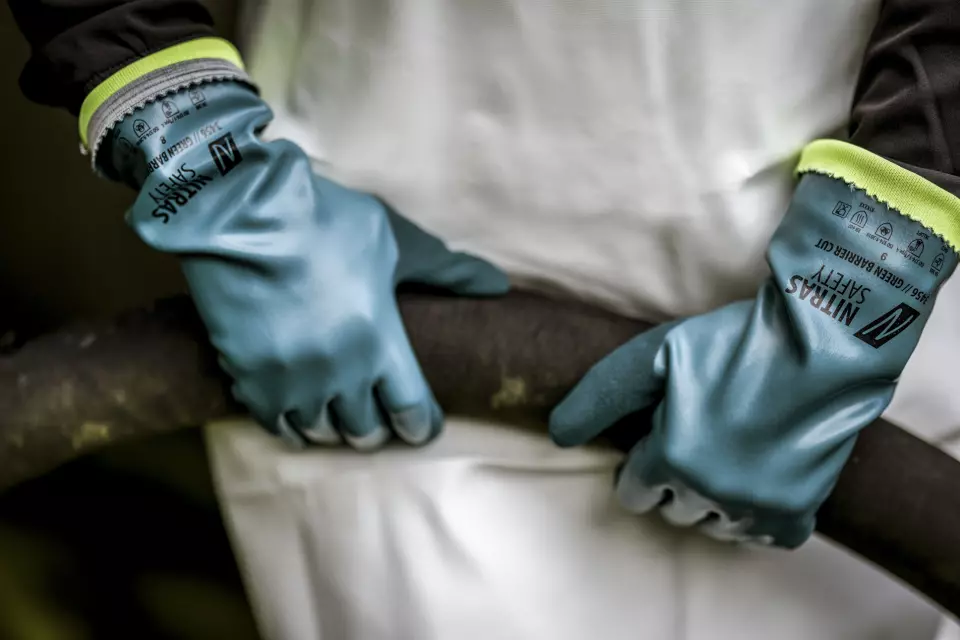 Nitras 3456-2500, GREEN BARRIER CUT Chemical Protection Gloves, Petrol, image 2, gallery thumbnail