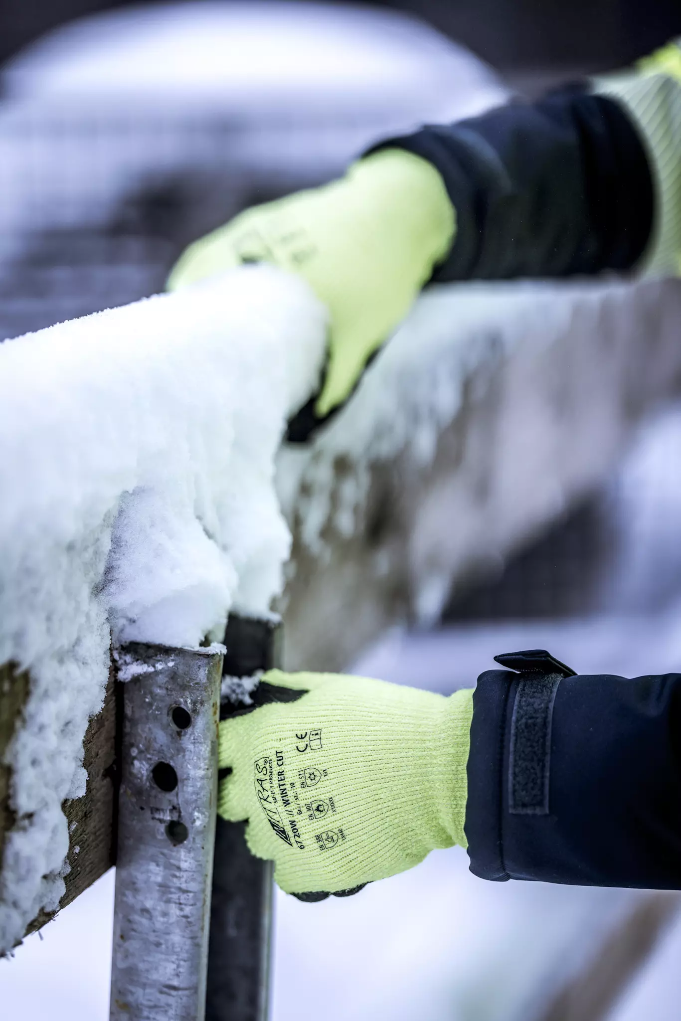 NITRAS 6720W, TAEKI WINTER CUT Cut protection Gloves, Neon Yellow, image 2