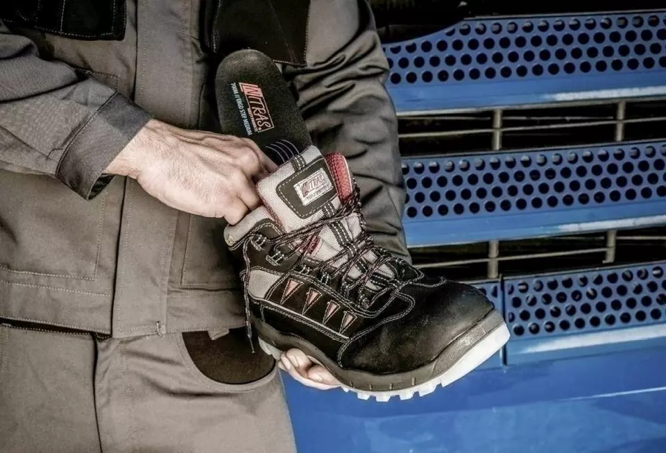 NITRAS 700C, COMFORT STEP Insoles, Black, image 2, gallery thumbnail