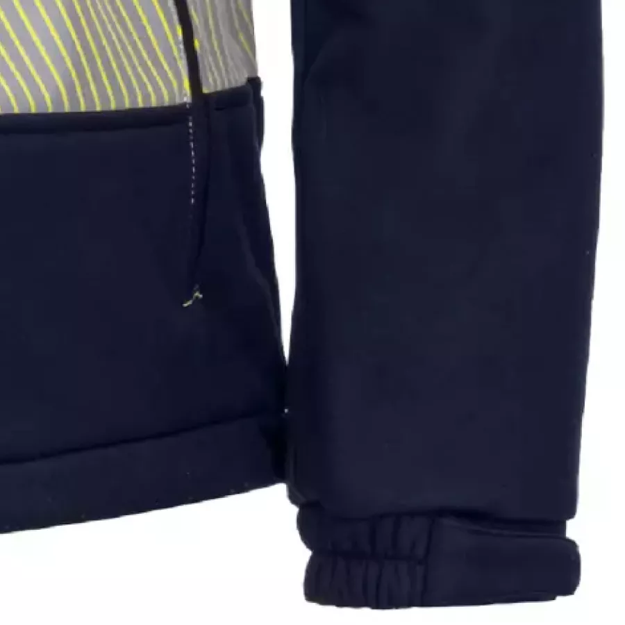 **Hook and Loop Fastener with Elastic Cuffs** lets you fine-tune the fit while keeping your sleeves securely in place.