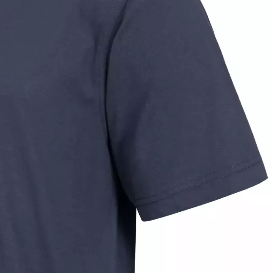**Short Sleeves** allow freedom of movement while keeping you cool and agile.