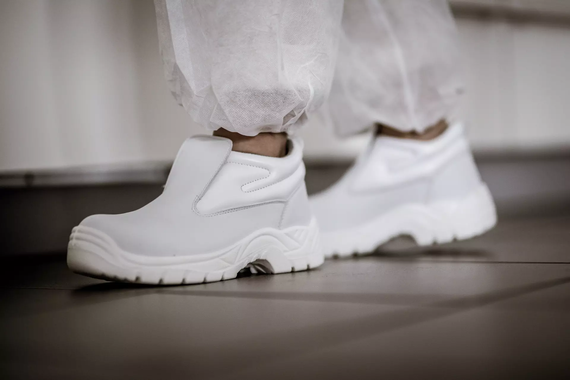 Nitras 7251, CLEAN STEP MID SL S2 Safety Slipper, White, image 3