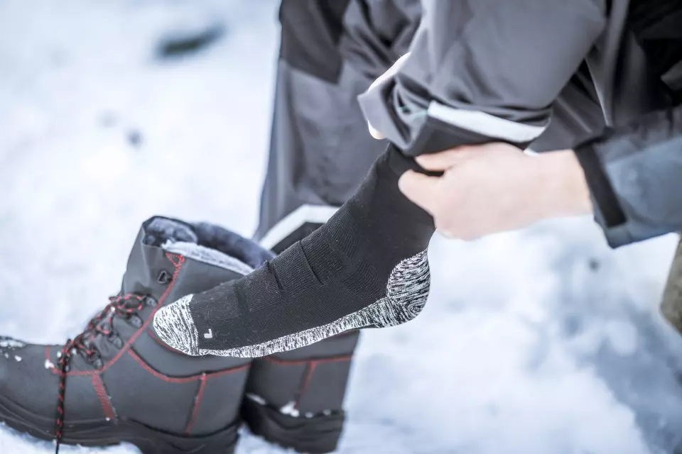 Nitras 723-1000, Winter Socks Polyamide / Polyester / Cotton / Elastane, Black, image 3, gallery thumbnail