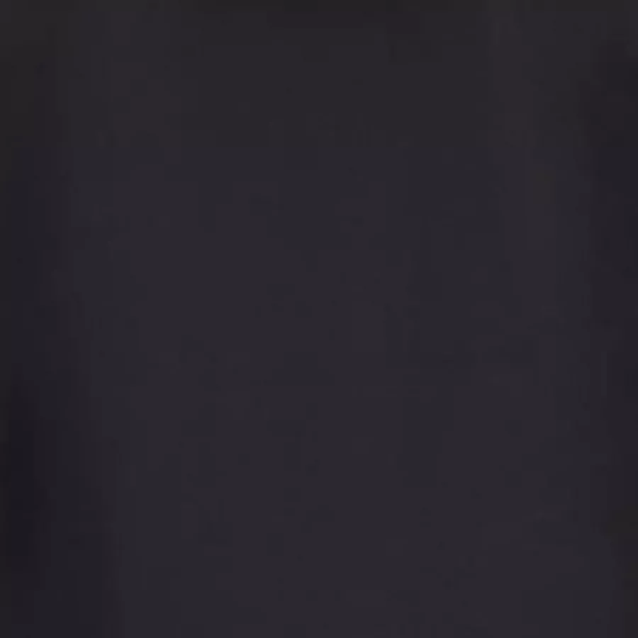 **Water Repellent Material** keeps you dry and comfortable in light rain and damp conditions.