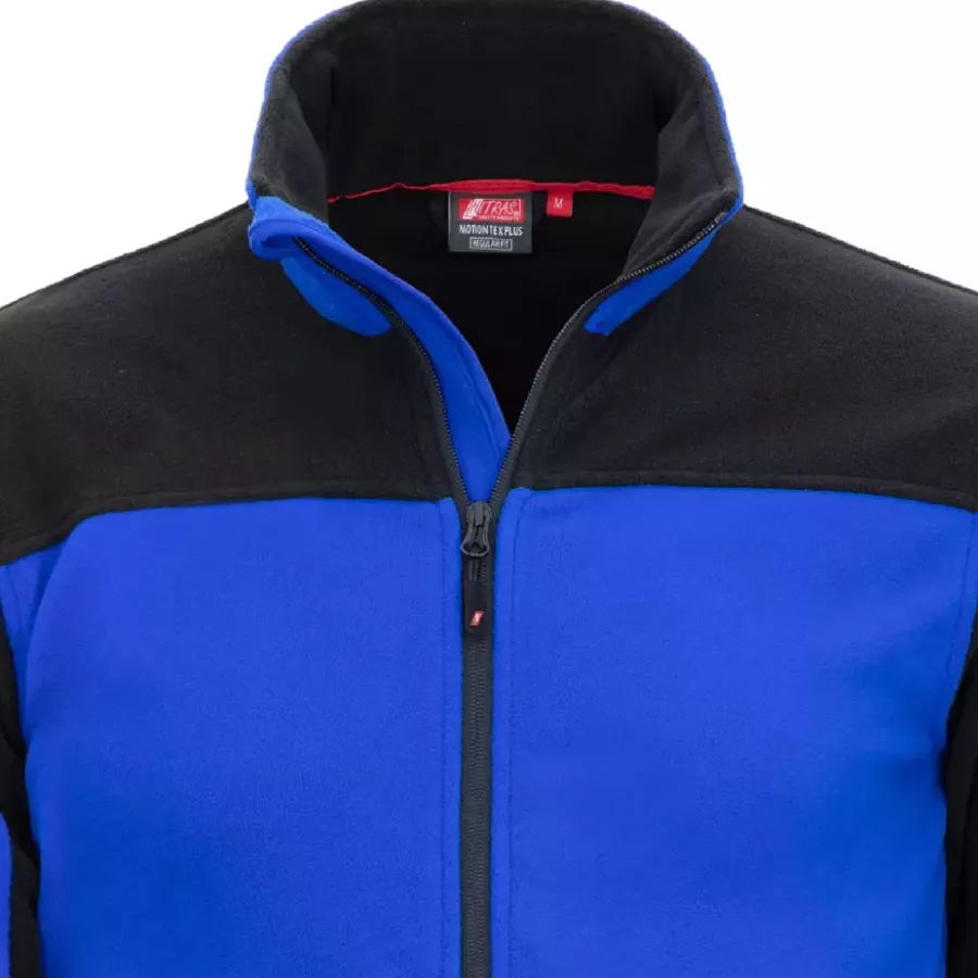 **Non-Scratchy Stand-Up Collar** adds soft, cozy warmth around your neck without irritation.