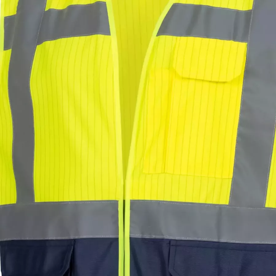 **Hook and loop Fastener** lets you secure the vest quickly for a comfortable, adjustable fit.