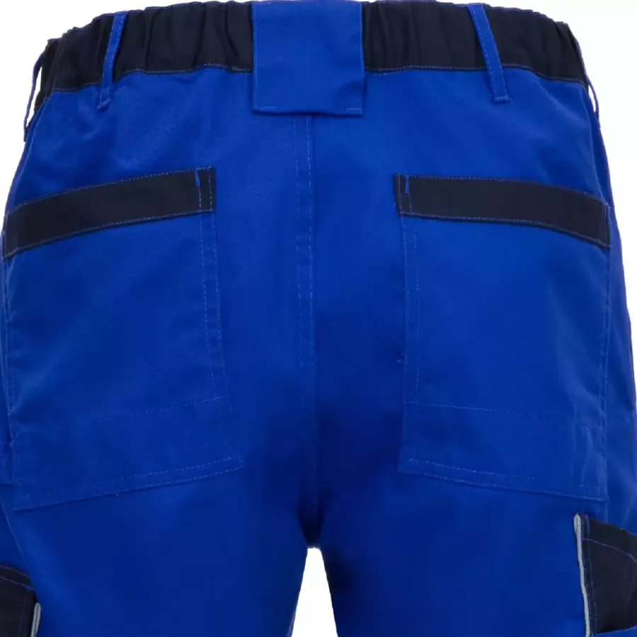 **Elastic Waist** flexes with your movement to keep you comfortable during active work.