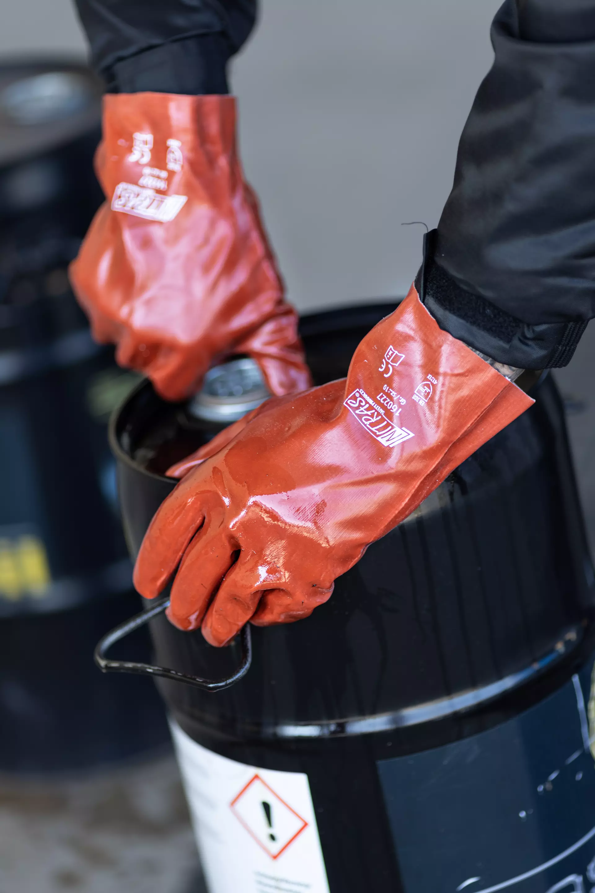 Nitras 160227, PVC Gloves Cotton 27cm, Red, image 2