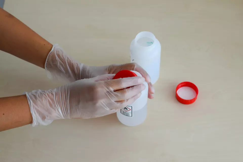 Nitras Medical 8101, VINYL P vinyl disposable gloves, transparent, image 2, gallery thumbnail