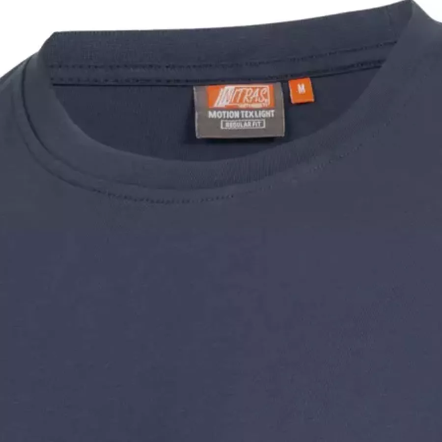 **Reinforced Round Neck Collar** keeps its shape wash after wash for a consistently sharp fit.
