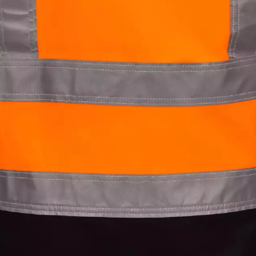 **3M Scotchlite™ Reflective Material** enhances your visibility so you feel confident in low-light conditions.