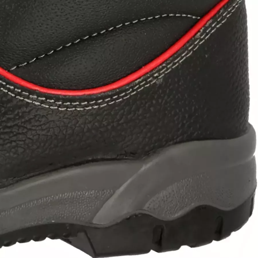 **Perforation-Resistant Midsole** shields you from sharp objects for secure movement on any surface.