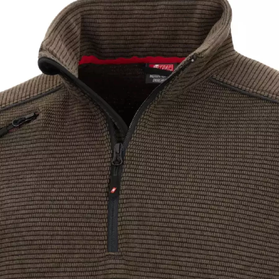 **Zippered Pullover** lets you easily adjust comfort and airflow for active workdays.