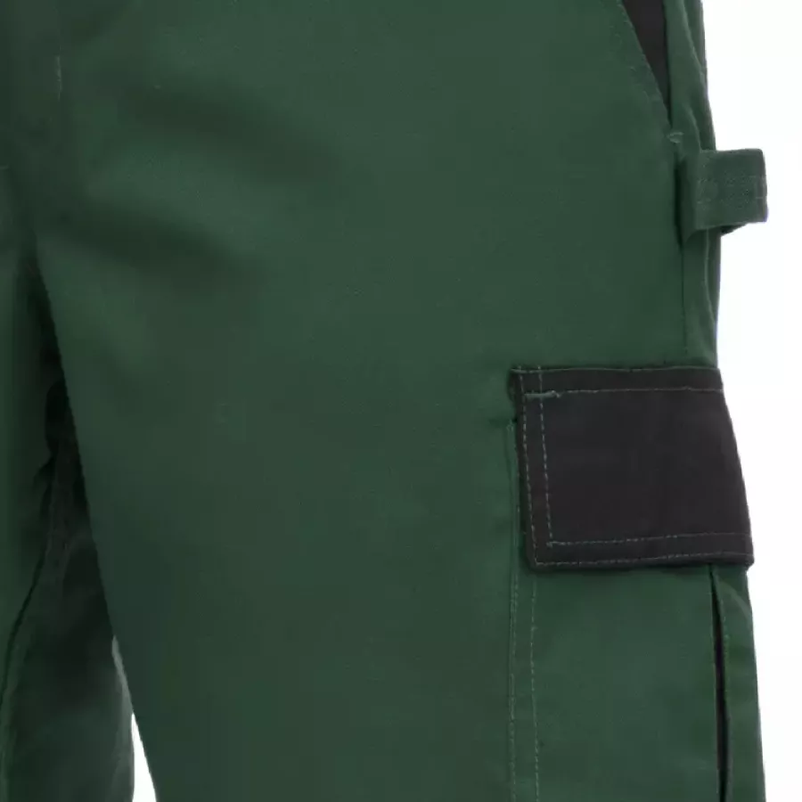 **Tool Pockets with Hammer Loop** keep your essentials organized and effortlessly accessible.