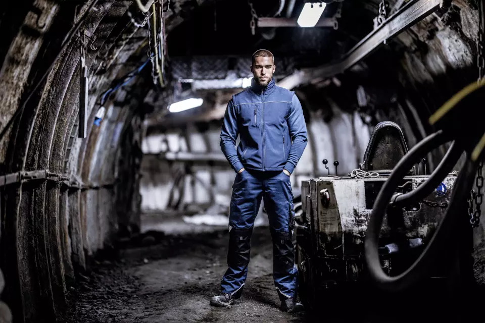 Nitras 7015-2100, MOTION TEX LIGHT Pullover, Navy Blue, image 3, gallery thumbnail