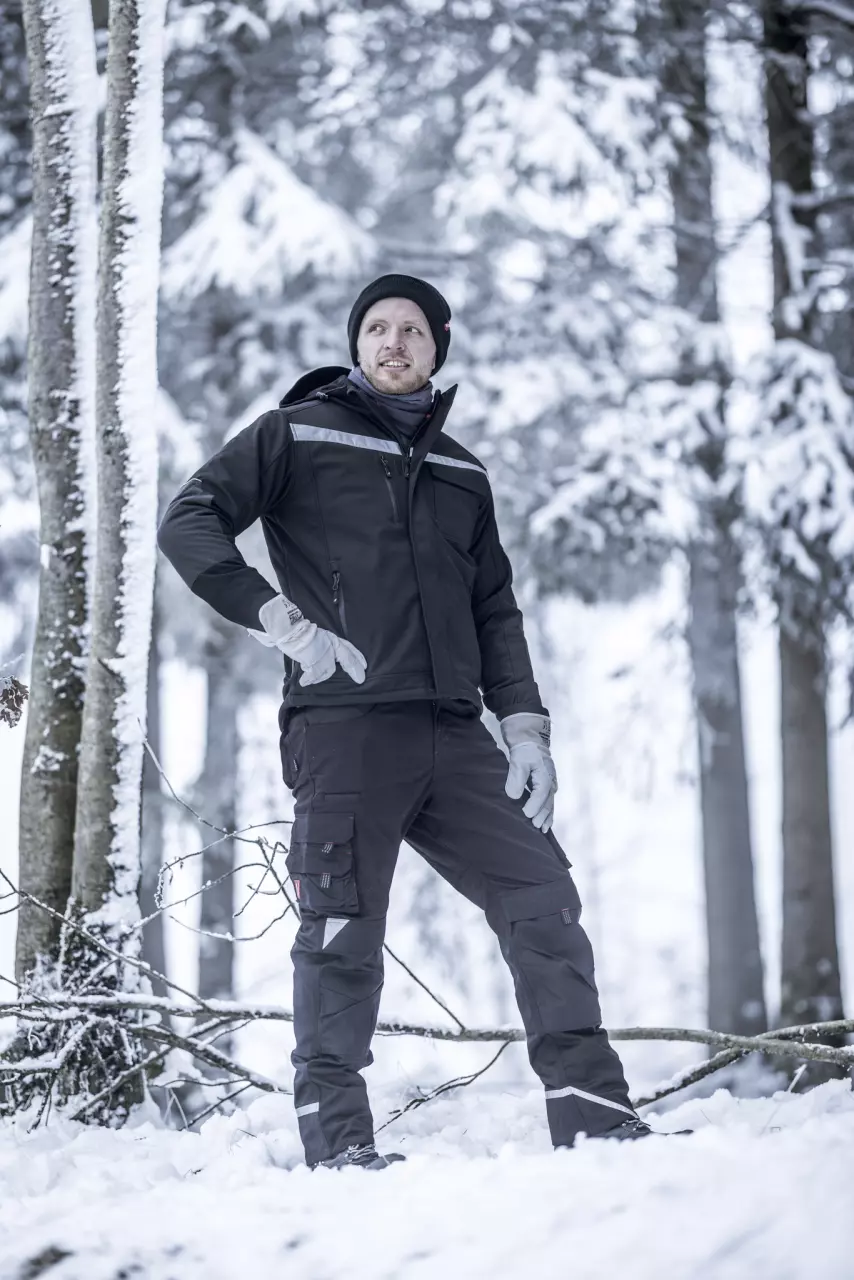 Nitras 7180W, MOTION TEX PLUS Winter Softshell Jacket, Black, image 3, gallery thumbnail