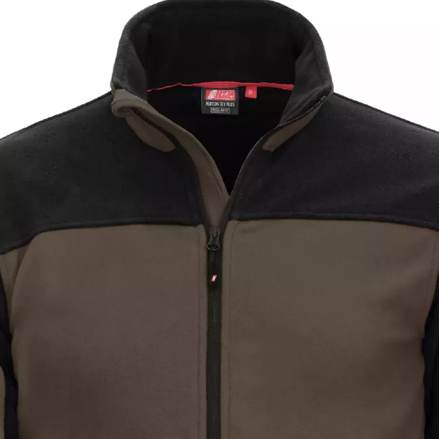 **Non-Scratchy Stand-Up Collar** adds soft, cozy warmth around your neck without irritation.