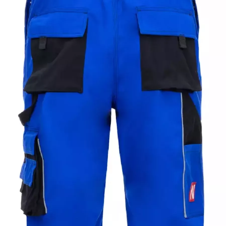 **Tool Pockets** keep your essentials within effortless reach so you can work smoothly.