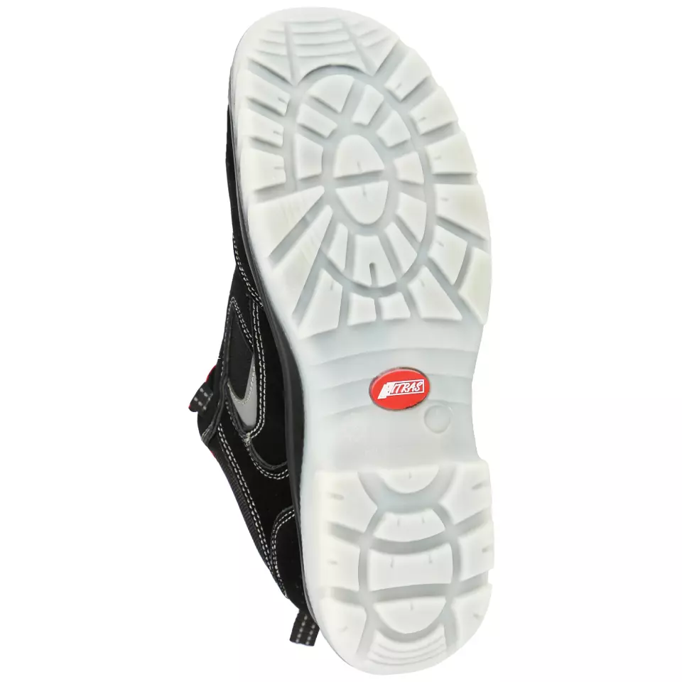 Outsole Properties · Cleated feature highlight