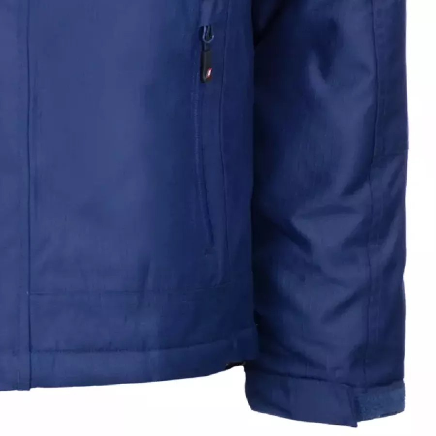 **Adjustable Cuffs with Hook and Loop** let you seal in heat with a secure, personalized fit.