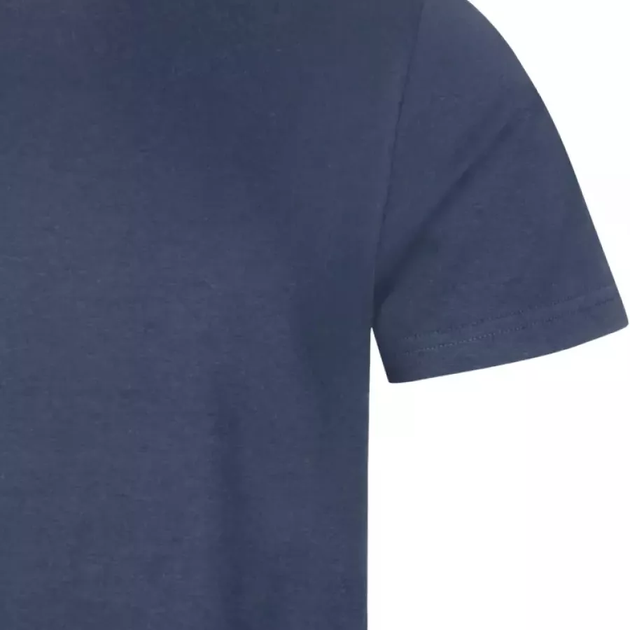 **Short Sleeve** gives you cool, unrestricted freedom during active work.