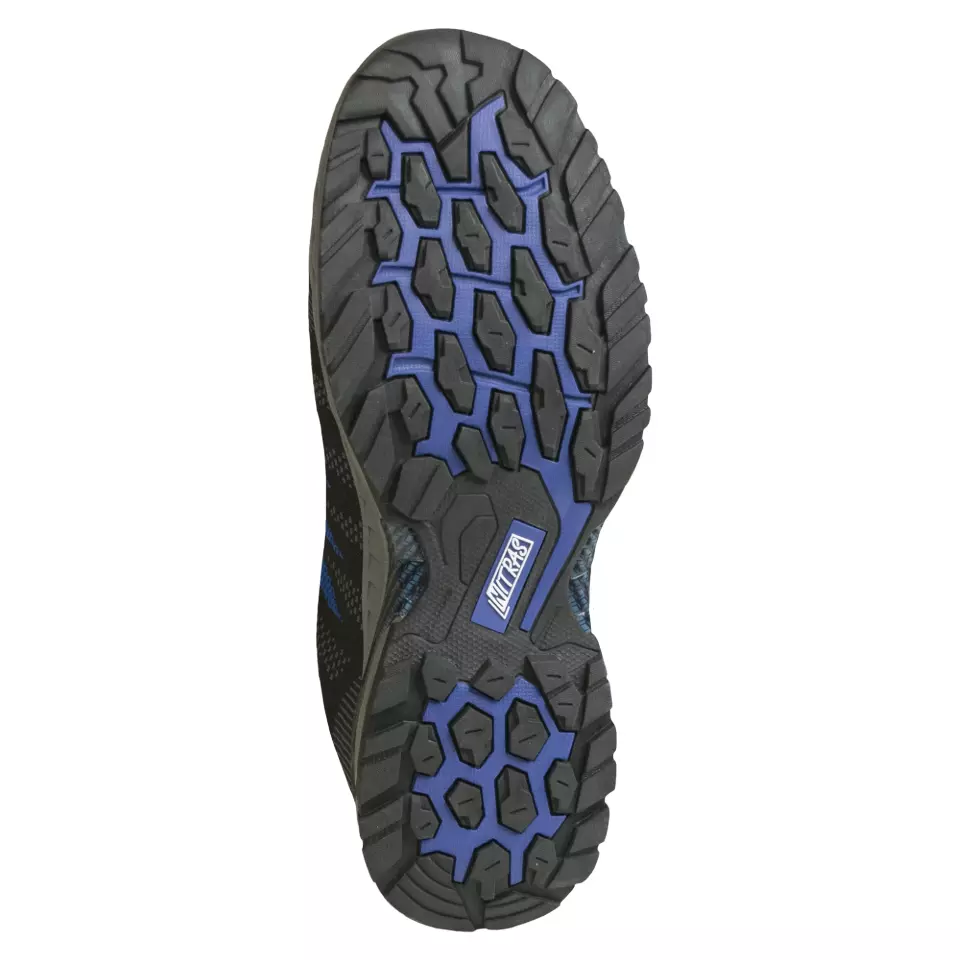 Outsole Properties · Cleated feature highlight