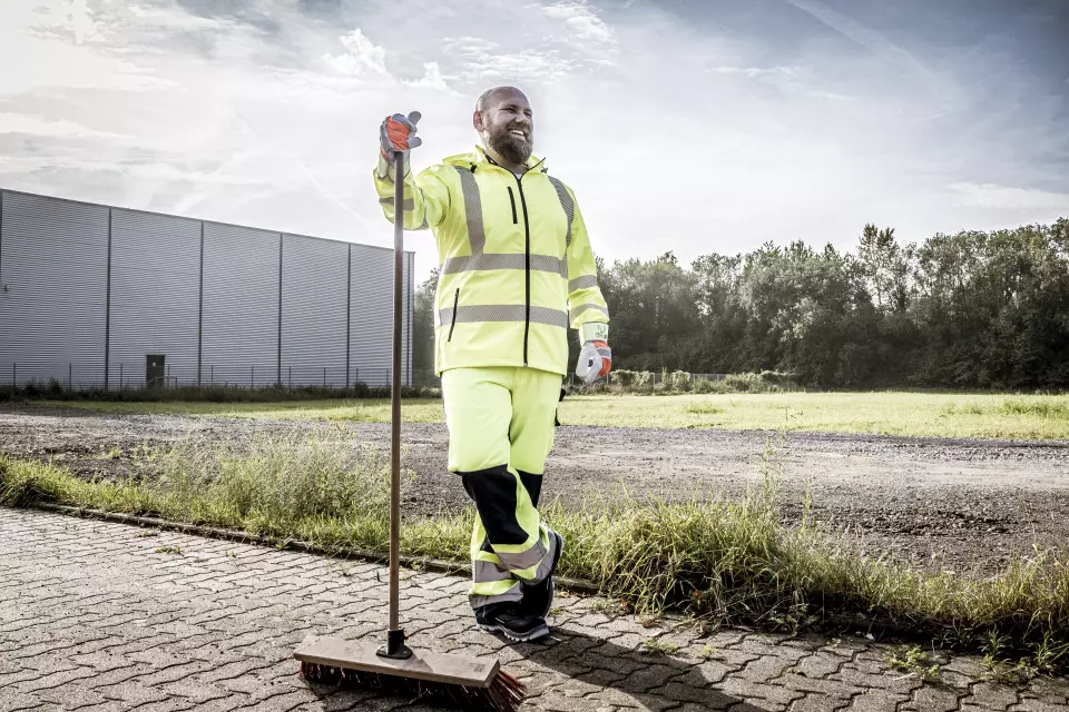 Nitras 7196-4000, MOTION TEX VIZ High-visibility Windbreaker jacket, neon yellow, image 4, gallery thumbnail