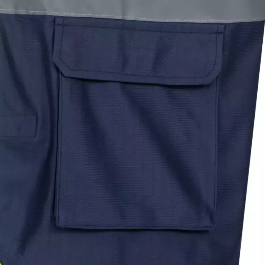 **Multiple Storage Pockets** keep your essentials organized and within easy reach.